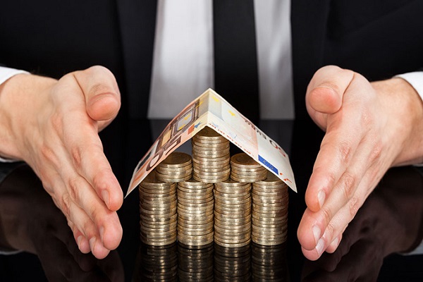 华尔街预期美联储将“救市”